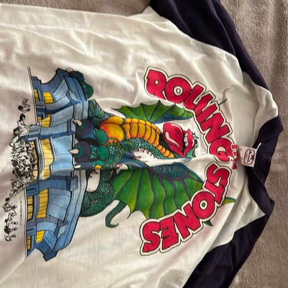 it’s a brand new vintage, 1981 Rolling Stones from the concert It’s brand new. - Picture 1 of 3